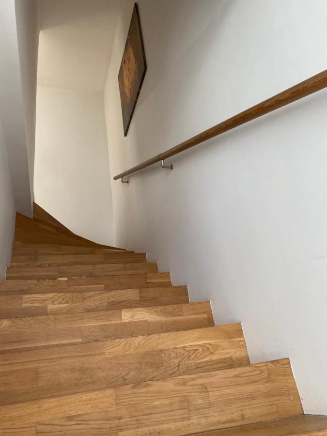 Exclusive 2 Level Etage Next To Arlanda-City Metro Стокгольм Екстер'єр фото